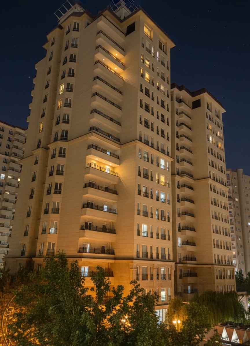 برج‌های لوکس پارلمان